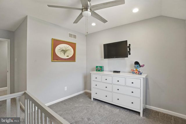 4317 TROPHY, Upper Chichester, PA 19061
