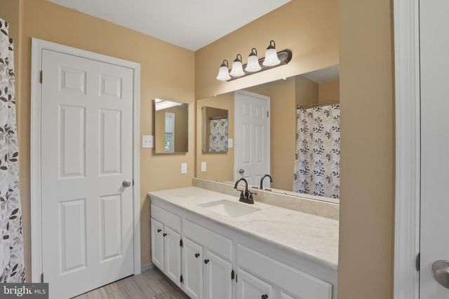 4317 TROPHY, Upper Chichester, PA 19061