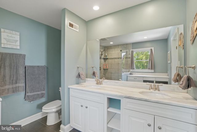 4317 TROPHY, Upper Chichester, PA 19061