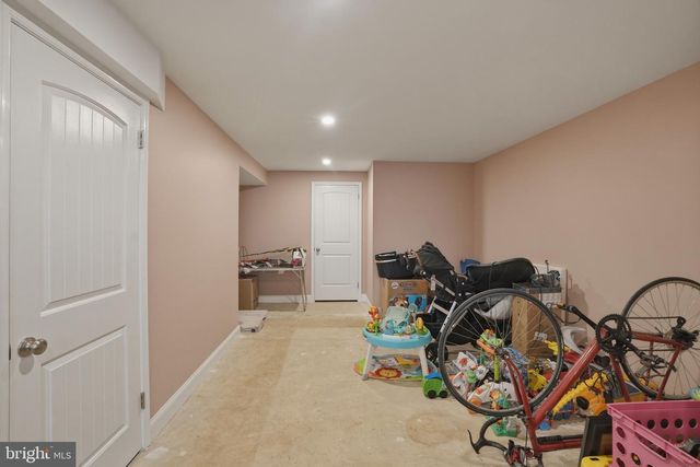 4317 TROPHY, Upper Chichester, PA 19061