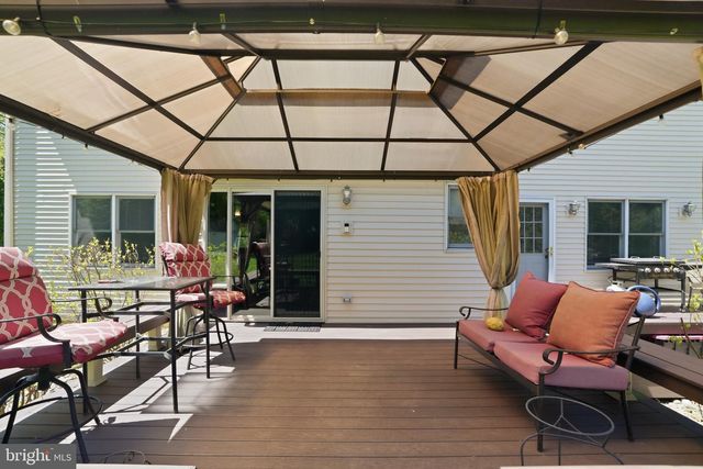 4317 TROPHY, Upper Chichester, PA 19061