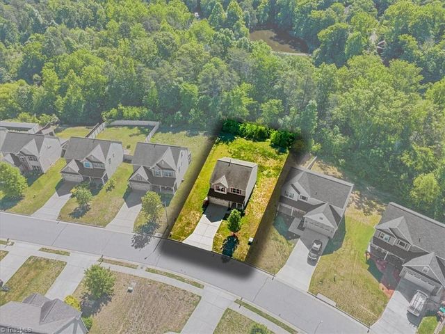 6718 Planters Drive, High Point, NC 27265