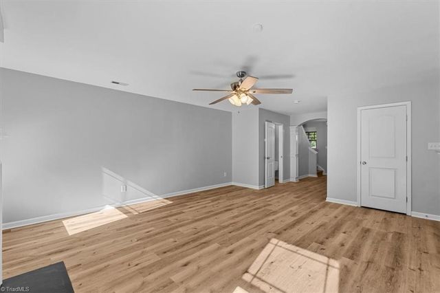 6718 Planters Drive, High Point, NC 27265