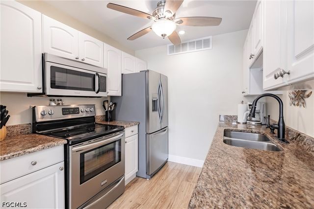 3380 N Key DR 5, North Fort Myers, FL 33903