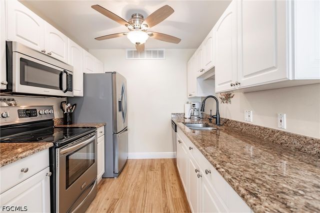 3380 N Key DR 5, North Fort Myers, FL 33903
