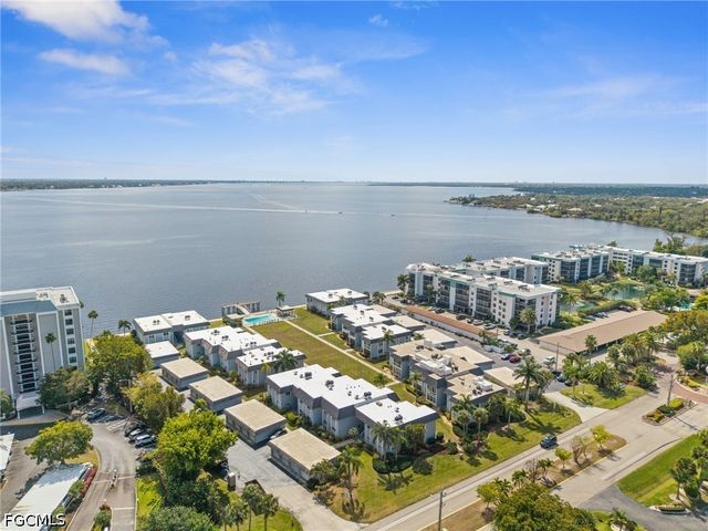 3380 N Key DR 5, North Fort Myers, FL 33903
