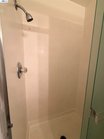 1510 E St 22, Hayward, CA 94541