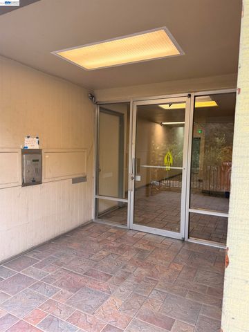 1510 E St 22, Hayward, CA 94541