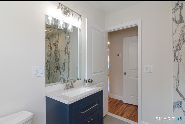 453 Central Avenue 2, New Haven, CT 06515