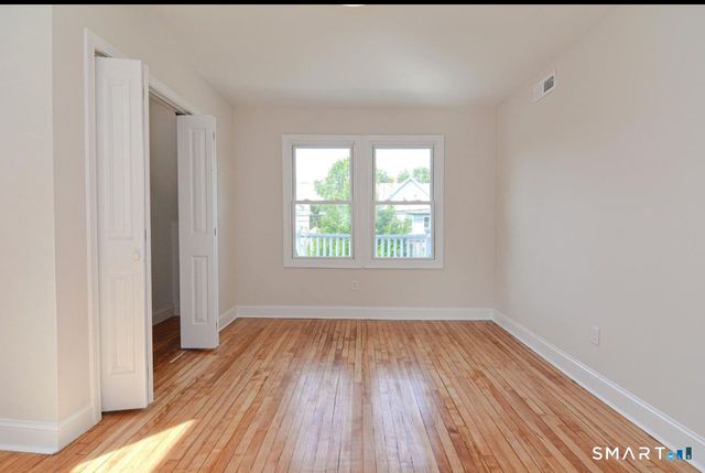 453 Central Avenue 2, New Haven, CT 06515