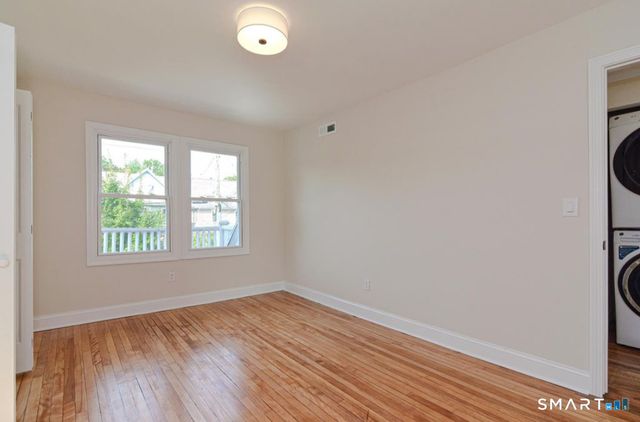 453 Central Avenue 2, New Haven, CT 06515