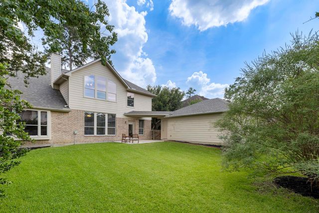 14 N Bardsbrook Circle, The Woodlands, TX 77382