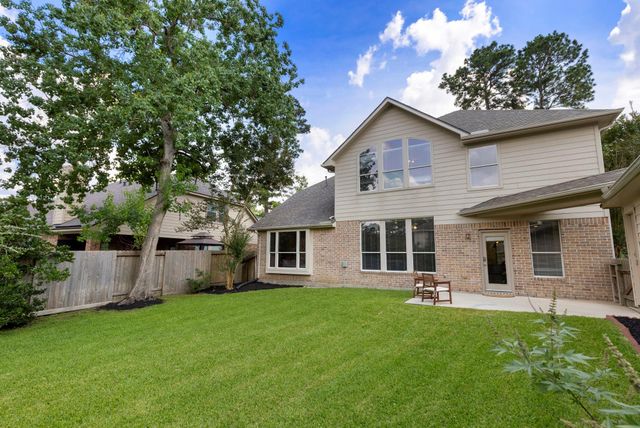 14 N Bardsbrook Circle, The Woodlands, TX 77382