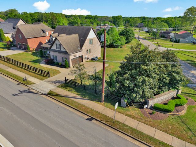 3501 Earhart Rd, Mount Juliet, TN 37122