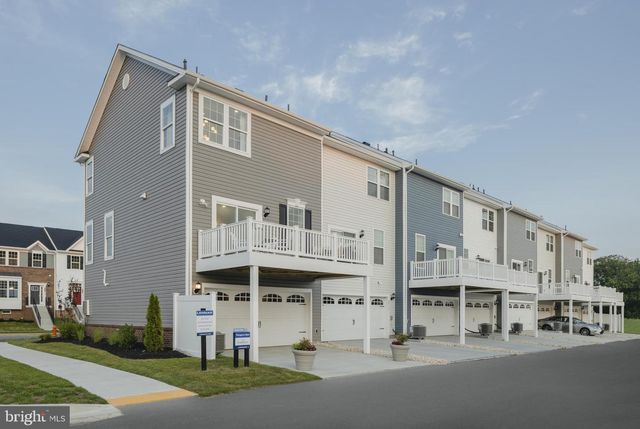 7607 RIVER REACH RD, Baltimore, MD 21244