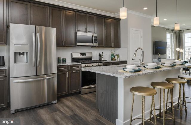 7607 RIVER REACH RD, Baltimore, MD 21244