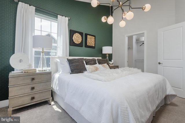 7607 RIVER REACH RD, Baltimore, MD 21244