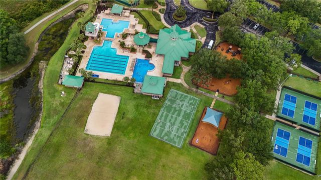 18915 NEST FERN CIRCLE, Tampa, FL 33647