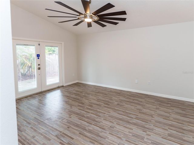 18915 NEST FERN CIRCLE, Tampa, FL 33647