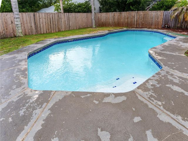 18915 NEST FERN CIRCLE, Tampa, FL 33647