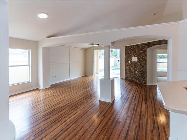 18915 NEST FERN CIRCLE, Tampa, FL 33647