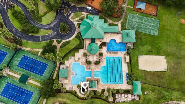 18915 NEST FERN CIRCLE, Tampa, FL 33647