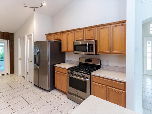 18915 NEST FERN CIRCLE, Tampa, FL 33647