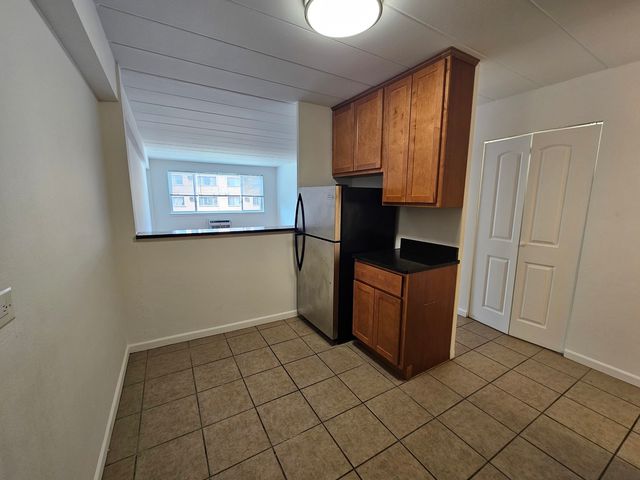 5906 N Sheridan Road 3F, Chicago, IL 60660