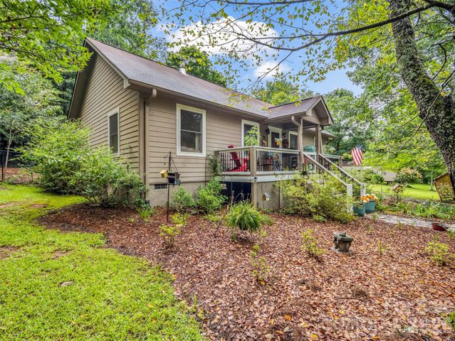412 Whitestone Circle, Union Mills, NC 28167