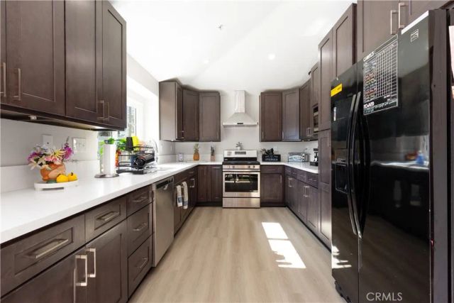 724 N San Carlo, San Bernardino, CA 92410