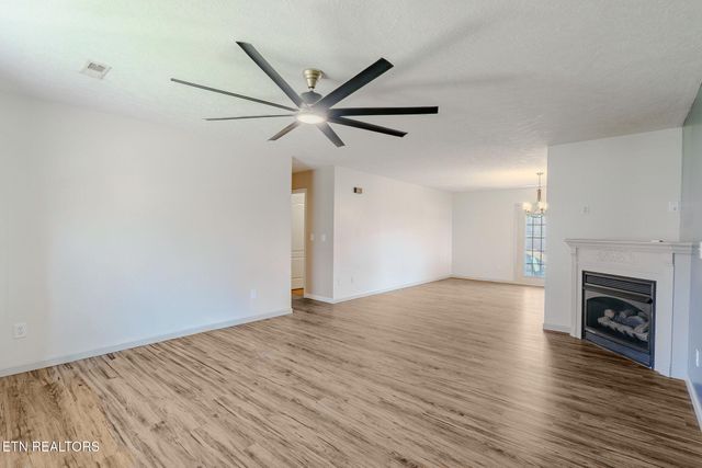 6622 Carina Lane, Corryton, TN 37721