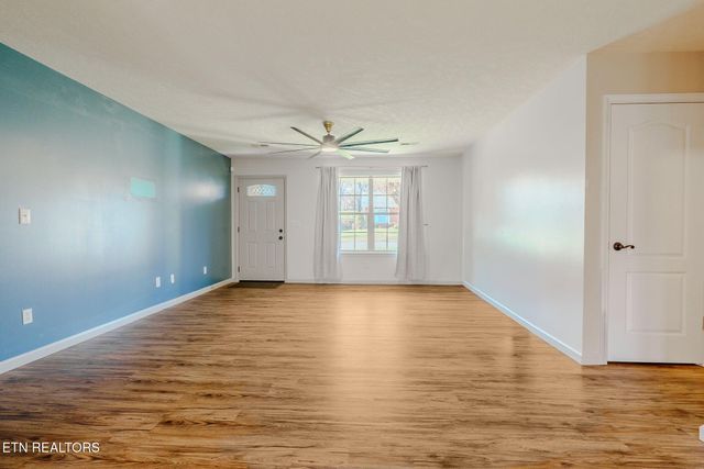 6622 Carina Lane, Corryton, TN 37721