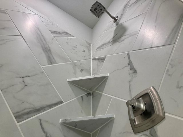 1135 Rusk Way, Lewisville, TX 75077