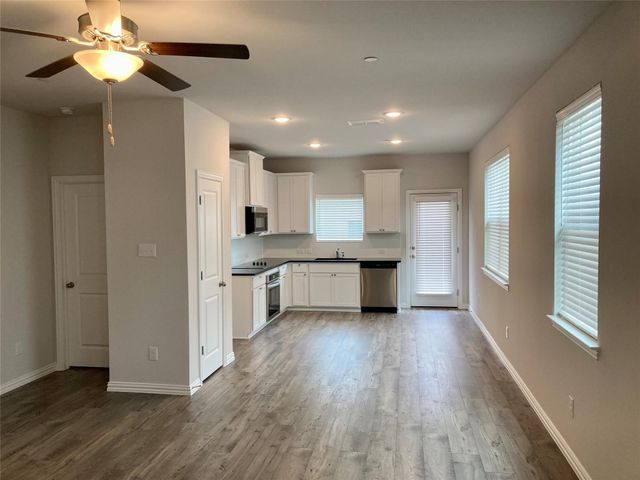 1135 Rusk Way, Lewisville, TX 75077