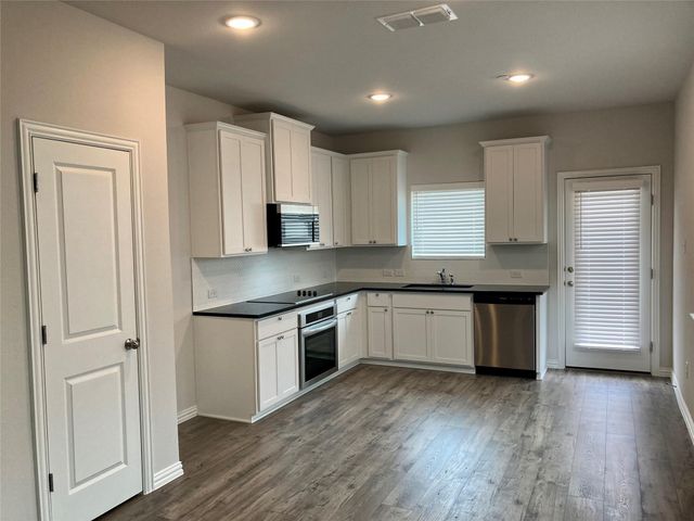 1135 Rusk Way, Lewisville, TX 75077