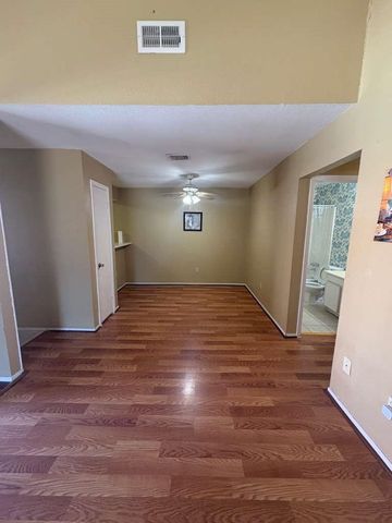 10555 Turtlewood Court 701, Houston, TX 77072