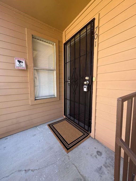 10555 Turtlewood Court 701, Houston, TX 77072