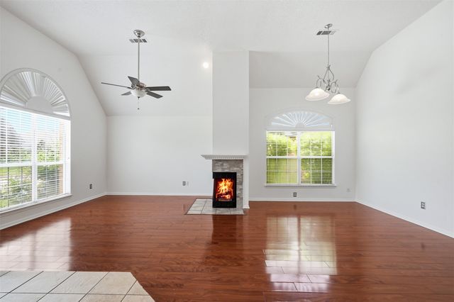 313 Pecos Trail, Irving, TX 75063