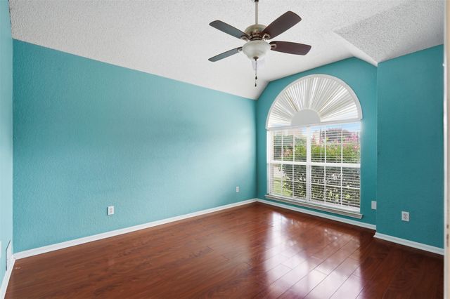 313 Pecos Trail, Irving, TX 75063