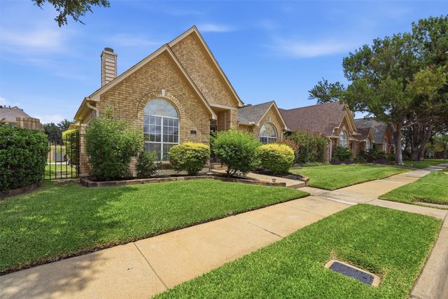 313 Pecos Trail, Irving, TX 75063