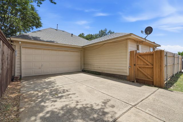 313 Pecos Trail, Irving, TX 75063