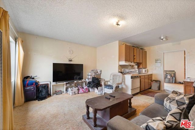 4827 W 134th Street, Hawthorne, CA 90250