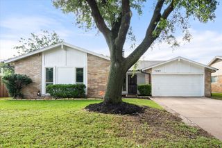 7209 W Cleburne Road, Fort Worth, TX 76133