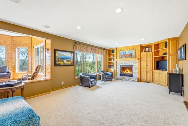 488 139th Lane NW, Andover, MN 55304