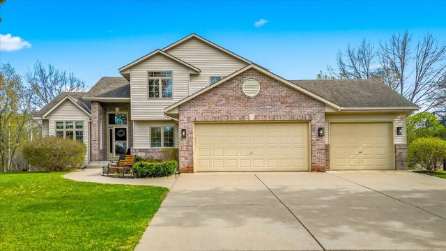 488 139th Lane NW, Andover, MN 55304