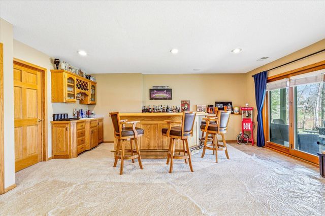 488 139th Lane NW, Andover, MN 55304