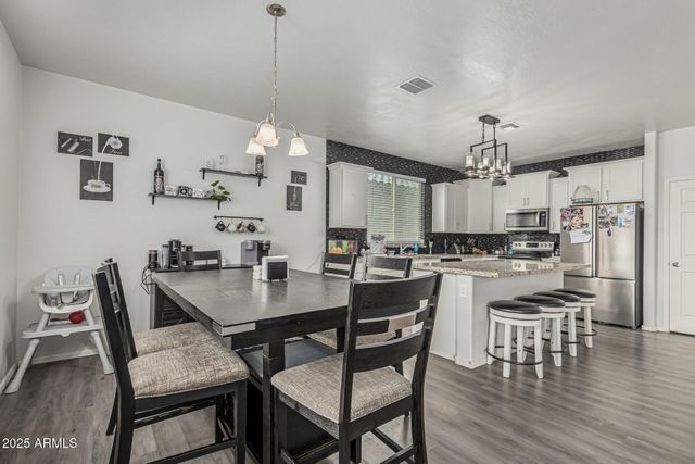 21561 W ASHLEIGH MARIE Street, Buckeye, AZ 85326