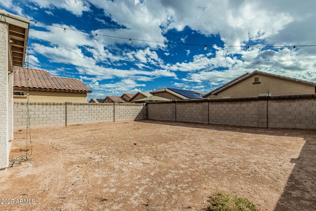 21561 W ASHLEIGH MARIE Street, Buckeye, AZ 85326
