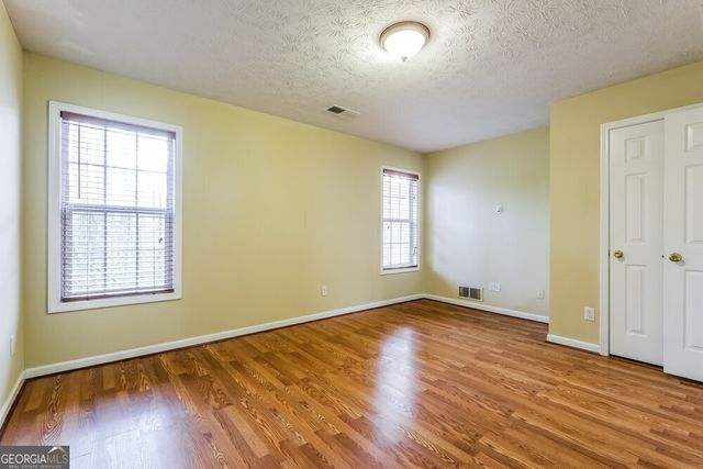 865 Simon Ive Drive, Lawrenceville, GA 30045