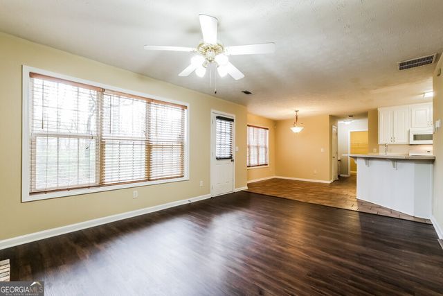 865 Simon Ive Drive, Lawrenceville, GA 30045